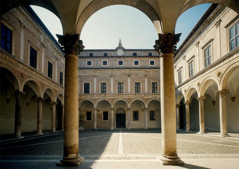 SCALA_ARCHIVES_1039930687.jpg